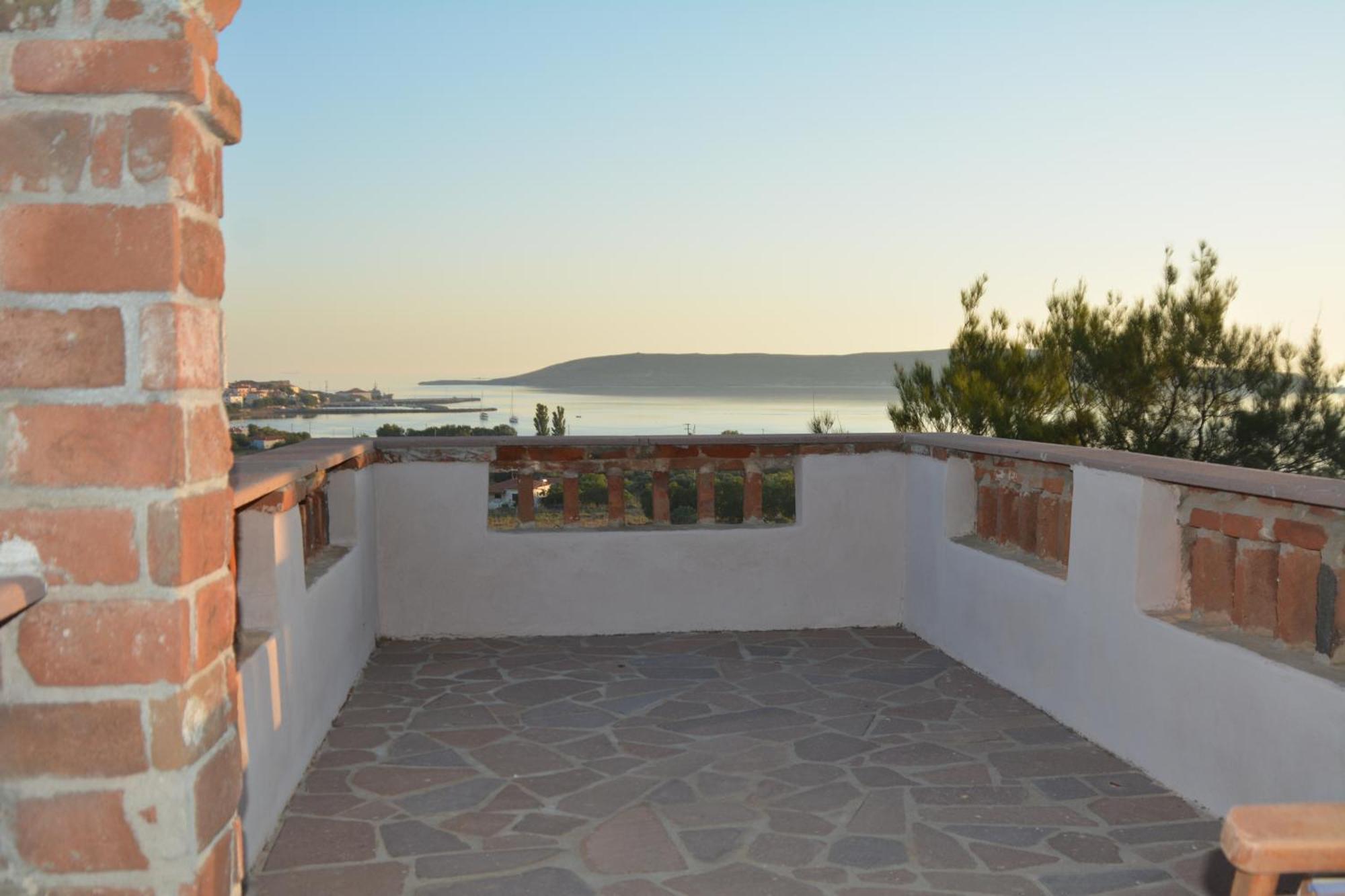 Lesvos Tower House Komninos Sígrion Exterior foto