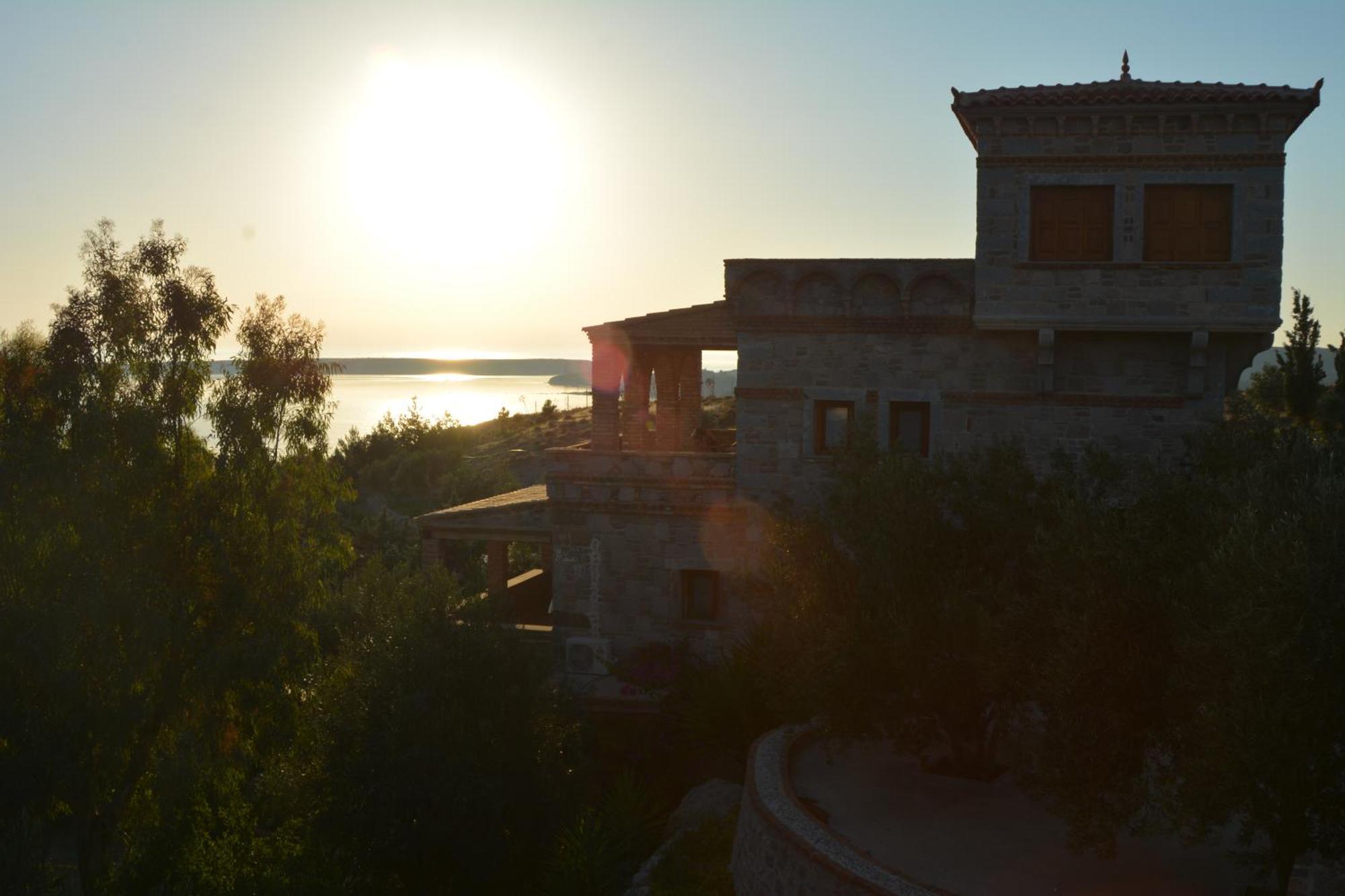 Lesvos Tower House Komninos Sígrion Exterior foto