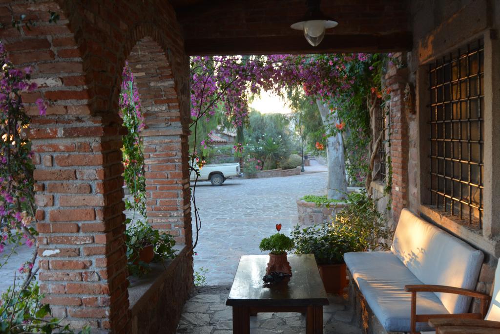 Lesvos Tower House Komninos Sígrion Exterior foto